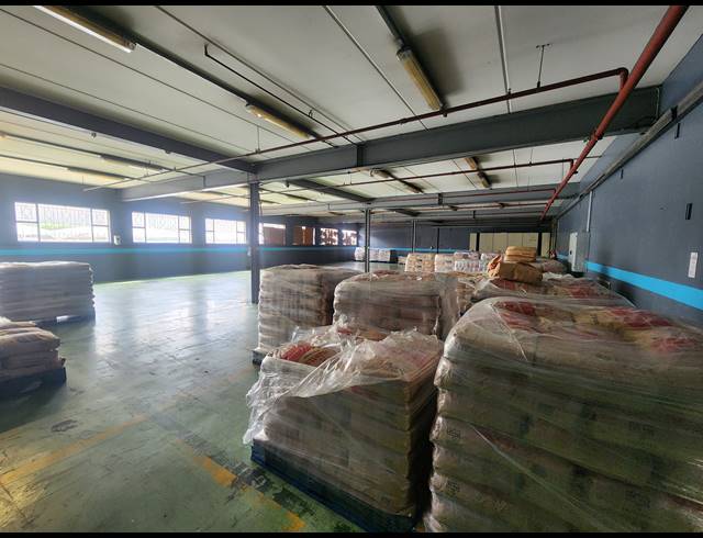 24,910M² WAREHOUSE TO LET IN WADEVILLE